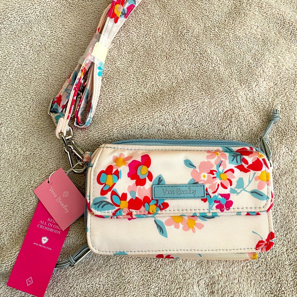 NWT Vera Bradley crossbody wristlet